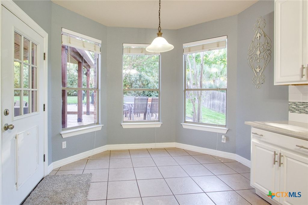 Image 10 of property listing at 2272 Brittany Grace, New Braunfels, TX 78130