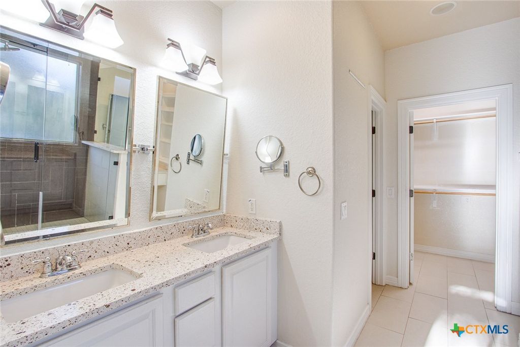 Image 18 of property listing at 2272 Brittany Grace, New Braunfels, TX 78130