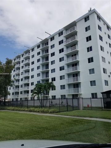 1251 NE 108th Street 423, Miami, FL 33161