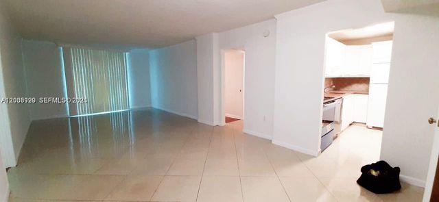 1251 NE 108th Street 423, Miami, FL 33161
