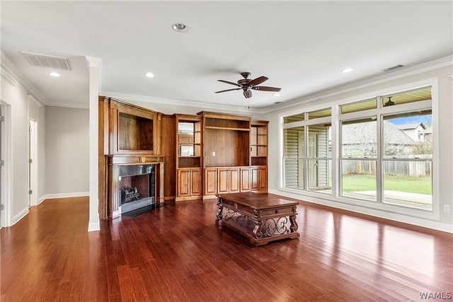 320 Turtle Bay, Northport, AL 35473