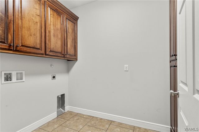 320 Turtle Bay, Northport, AL 35473