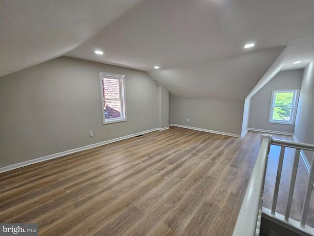 327 RUTHERFORD AVE, Trenton, NJ 08618