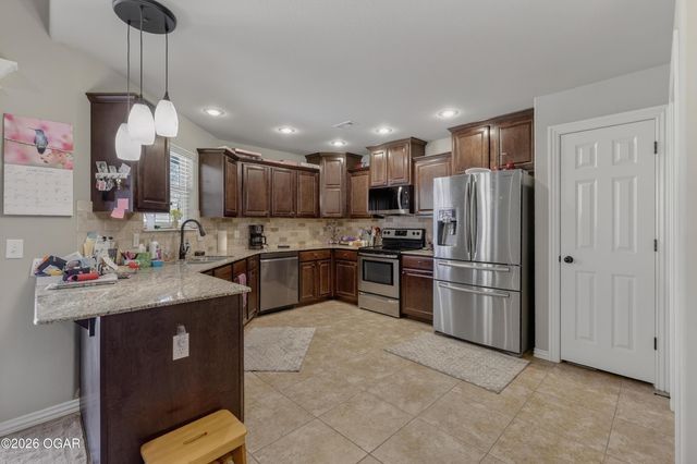 805 Chesterfield Drive, Webb City, MO 64870