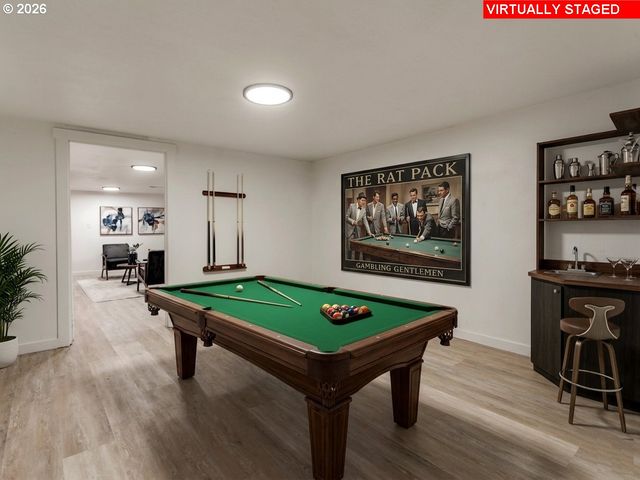 1807 Ne 142ND Ave, Portland, OR 97230