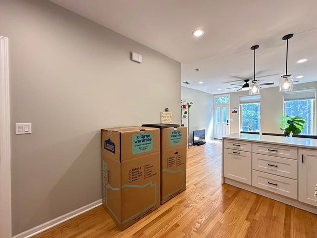 1424 N Bosworth Avenue 1, Chicago, IL 60642