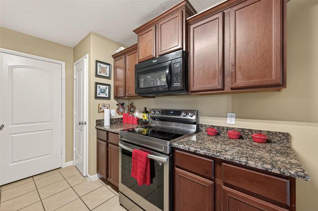 22706 Tabberts Way, Hockley, TX 77447