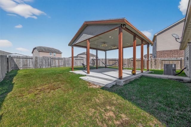 22706 Tabberts Way, Hockley, TX 77447