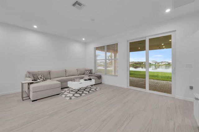 12758 SW Phoenix Drive, Port St. Lucie, FL 34987
