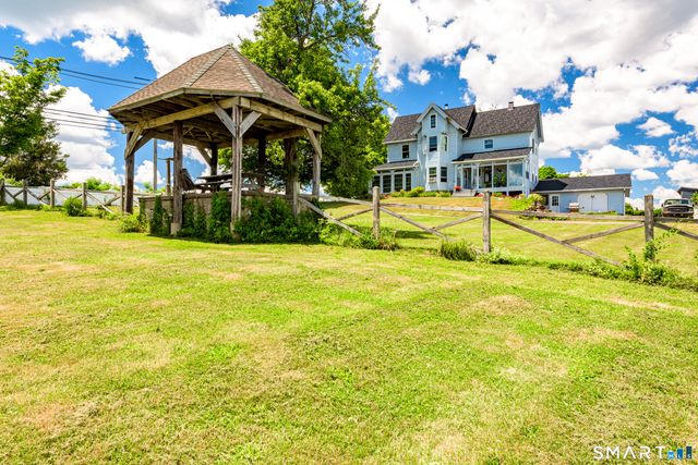 1316 Whirlwind Hill Road, Wallingford, CT 06492