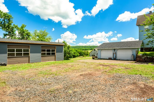1316 Whirlwind Hill Road, Wallingford, CT 06492