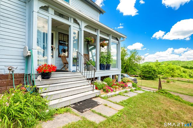 1316 Whirlwind Hill Road, Wallingford, CT 06492