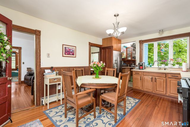 1316 Whirlwind Hill Road, Wallingford, CT 06492