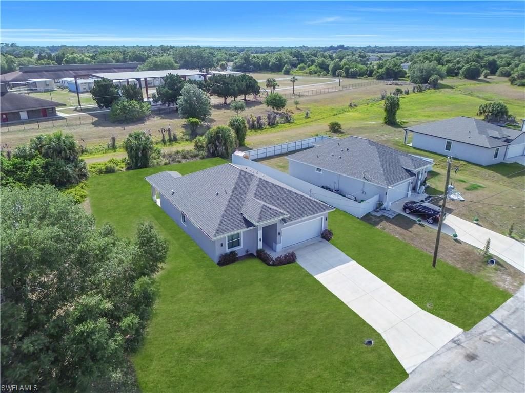2013 Inglewood CIR, LABELLE, FL 33935 — photo 2