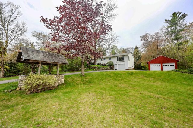 78 Amherst Road, Merrimack, NH 03454