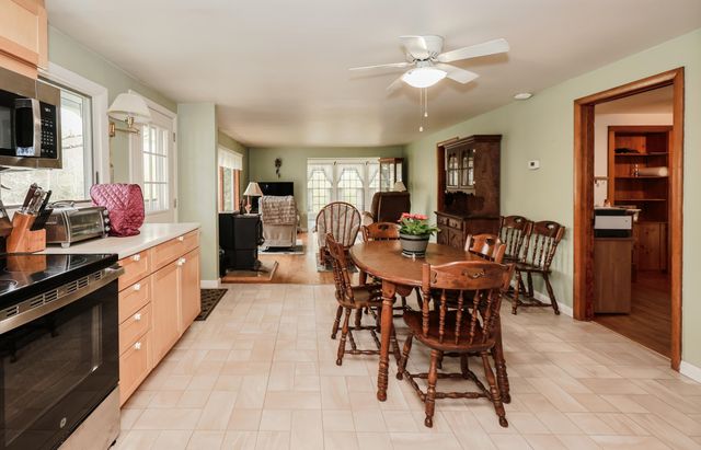78 Amherst Road, Merrimack, NH 03454