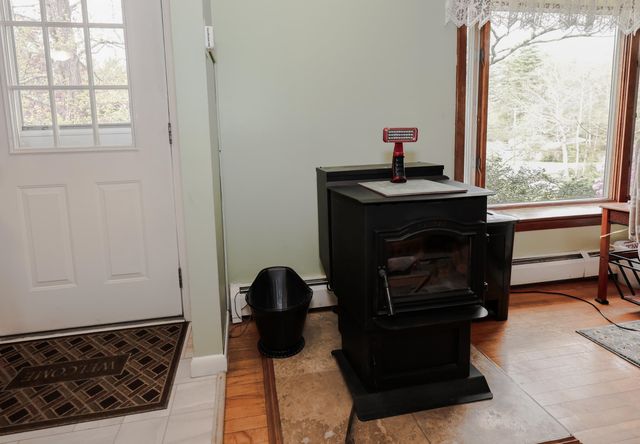 78 Amherst Road, Merrimack, NH 03454