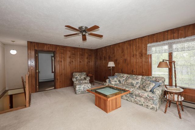 78 Amherst Road, Merrimack, NH 03454
