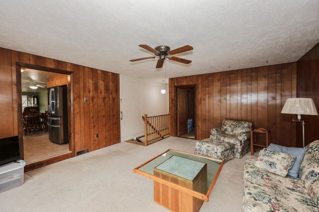 78 Amherst Road, Merrimack, NH 03454
