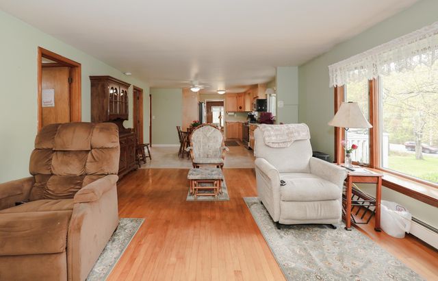 78 Amherst Road, Merrimack, NH 03454
