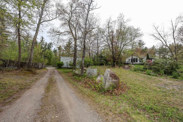 78 Amherst Road, Merrimack, NH 03454