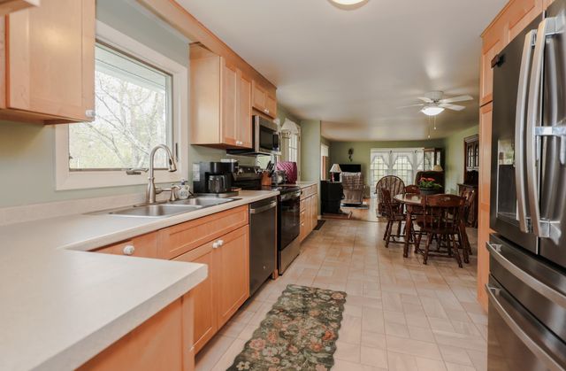 78 Amherst Road, Merrimack, NH 03454
