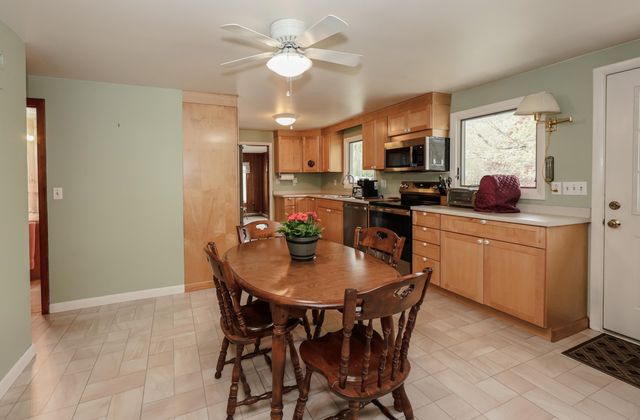 78 Amherst Road, Merrimack, NH 03454