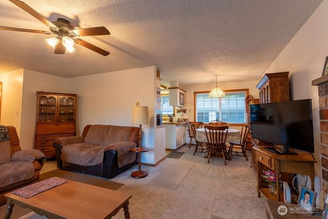 531 Collins Street, Forks, WA 98331