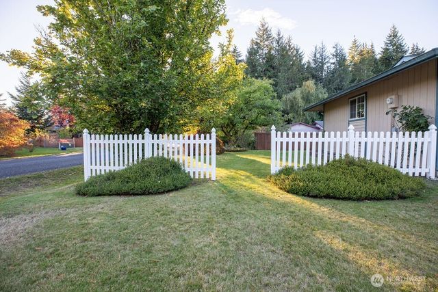 531 Collins Street, Forks, WA 98331