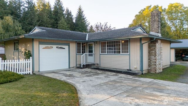 531 Collins Street, Forks, WA 98331