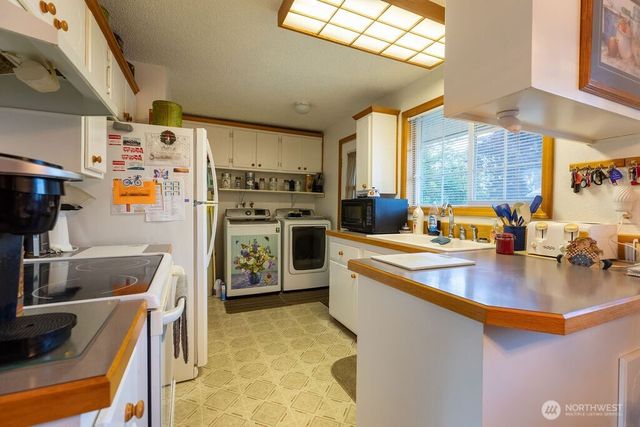 531 Collins Street, Forks, WA 98331