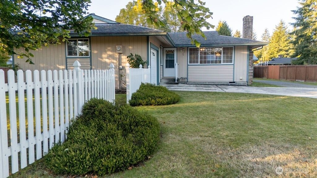 531 Collins Street, Forks, WA 98331