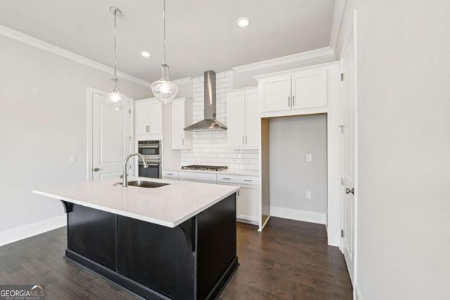 183 Herring Drive, Hoschton, GA 30548