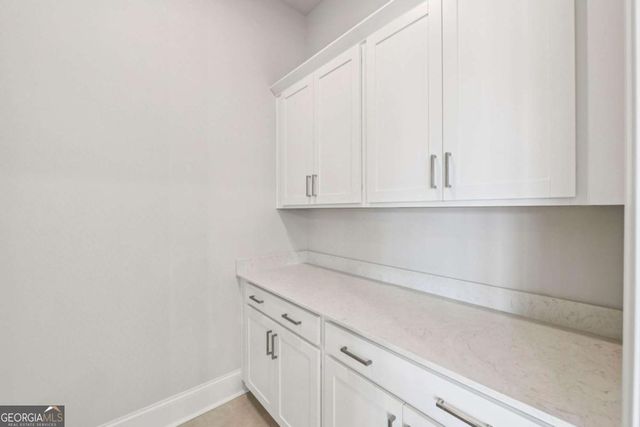 183 Herring Drive, Hoschton, GA 30548