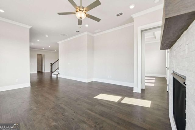 183 Herring Drive, Hoschton, GA 30548