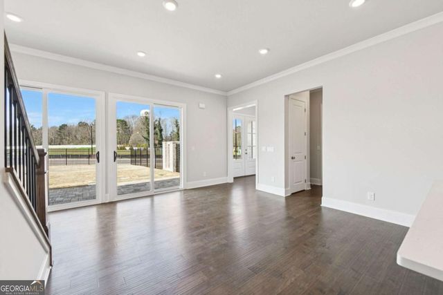 183 Herring Drive, Hoschton, GA 30548