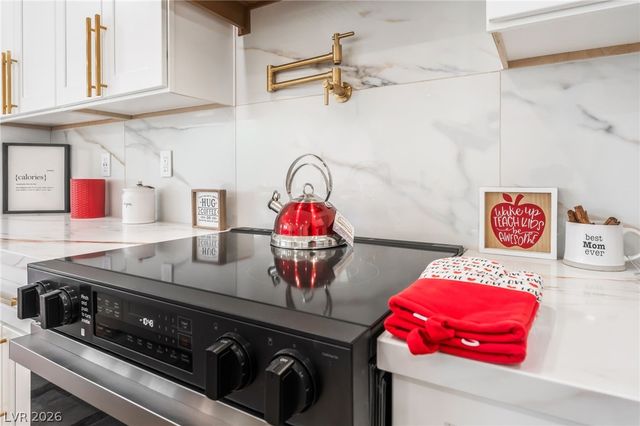 4150 Hazelcrest Drive, Las Vegas, NV 89121