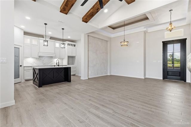 5428 N Mission Street, Edinburg, TX 78542
