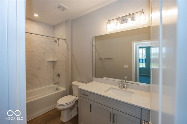 141 Creststone Boulevard, Westfield, IN 46074