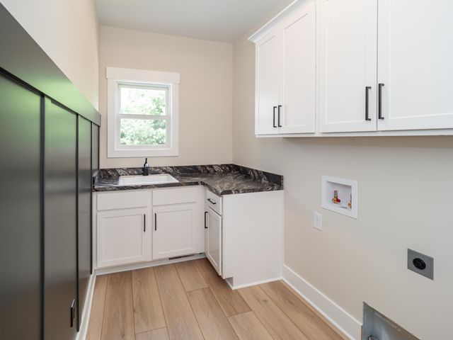 7872 Interlochen Street, Kalamazoo, MI 49009