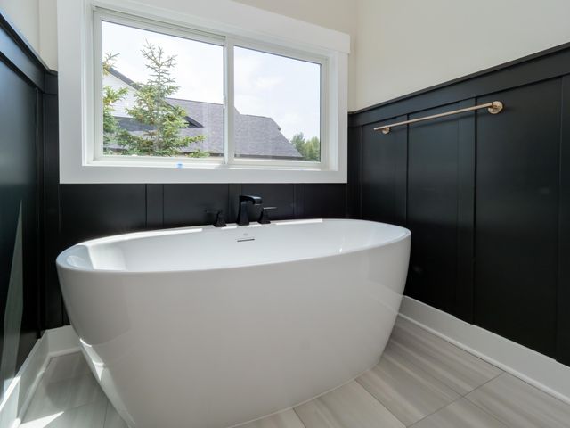 7872 Interlochen Street, Kalamazoo, MI 49009