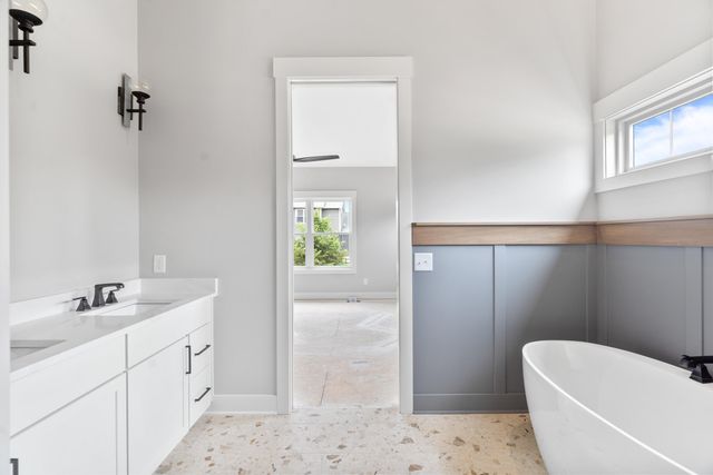 7872 Interlochen Street, Kalamazoo, MI 49009