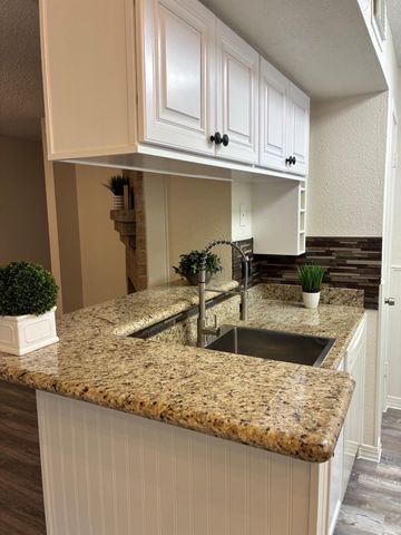 250 El Dorado Boulevard 142, Houston, TX 77598