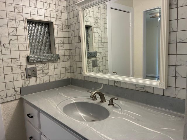 250 El Dorado Boulevard 142, Houston, TX 77598