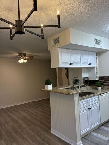 250 El Dorado Boulevard 142, Houston, TX 77598