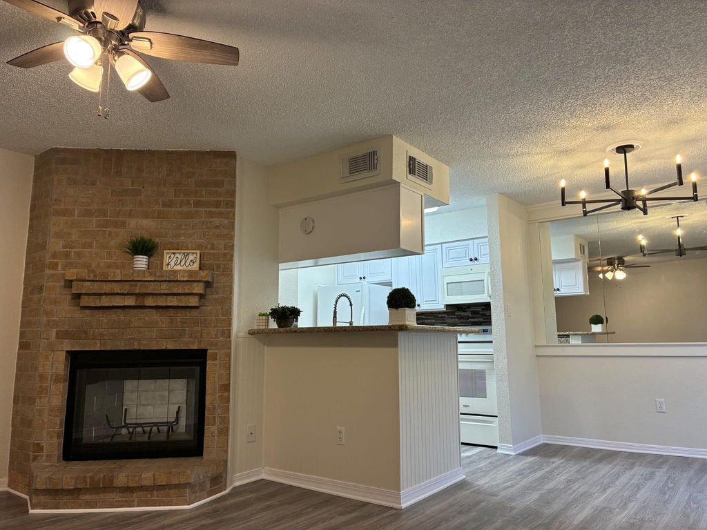 250 El Dorado Boulevard 142, Houston, TX 77598