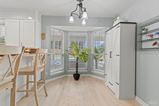 3893 Paradise Bay Dr, Gulf Breeze, FL 32563
