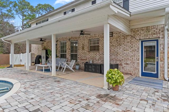 3893 Paradise Bay Dr, Gulf Breeze, FL 32563