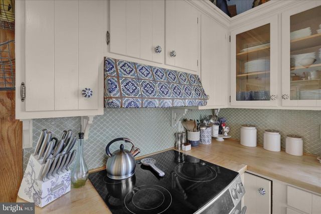 900 FRIEDENSBURG RD, Reading, PA 19606