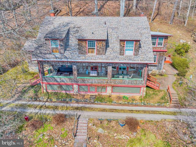 900 FRIEDENSBURG RD, Reading, PA 19606